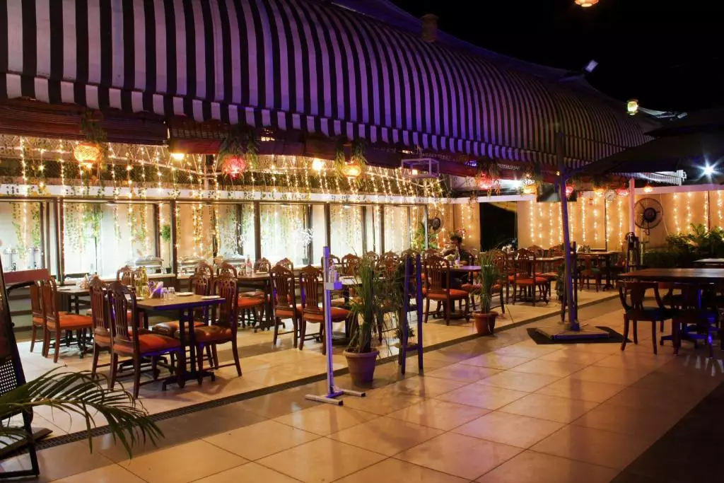 Regenta Place The Emerald